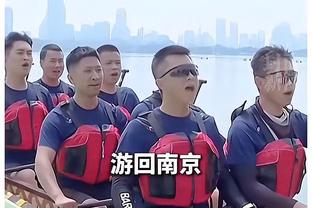 这态度❓拉什福德后场慢悠悠逼抢，被过掉后直接开始散步？