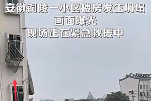 意媒：如果无法成功续约邓弗里斯，国米可能免签斯皮纳佐拉